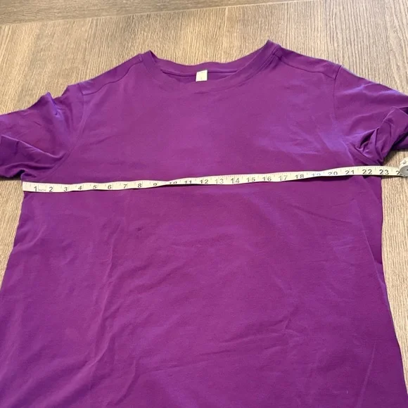 lululemon athletica Purple Short Sleeve Tee - Picture 2 of 6